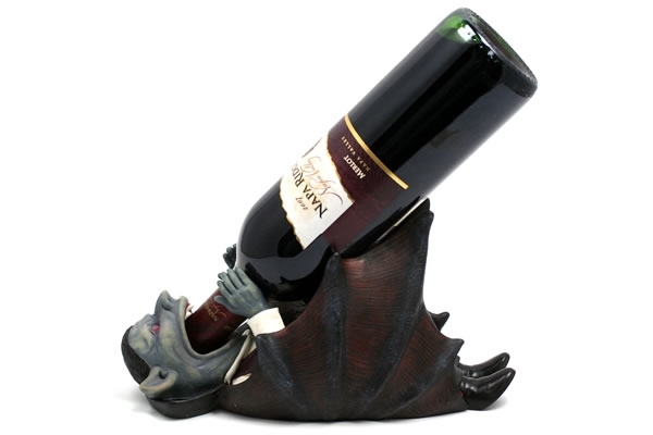 Vampire-Wine-Bottle-Holder