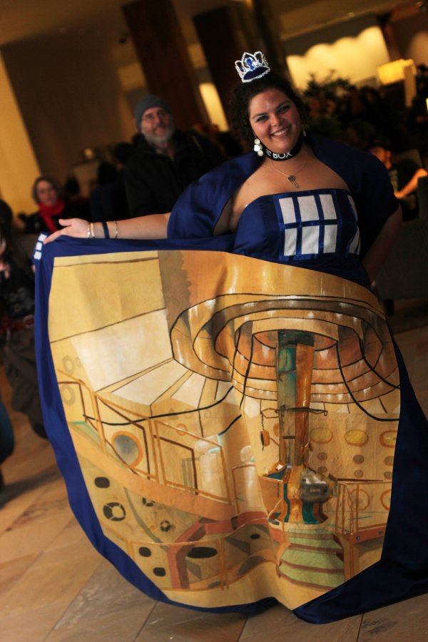 tardis-dress