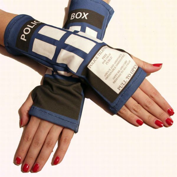 TARDIS armwarmers