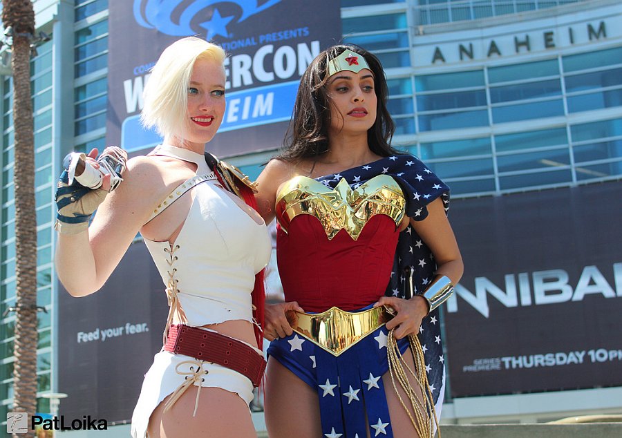 Power Girl and Wonder Woman - Picture by Pat Loika - WonderCon 2013