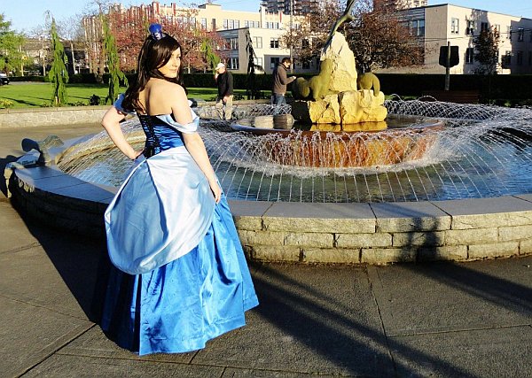 tardis-ballgown-3