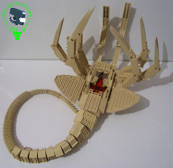 lego-facehugger-3