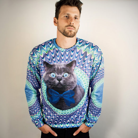 Psychedelic-Cat-Sweater