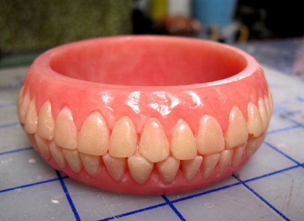 dentures bracelet