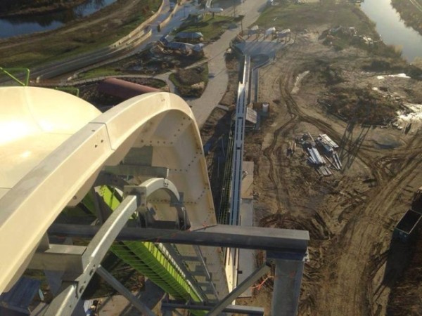 worlds tallest waterslide