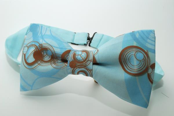 DW bow tie 4