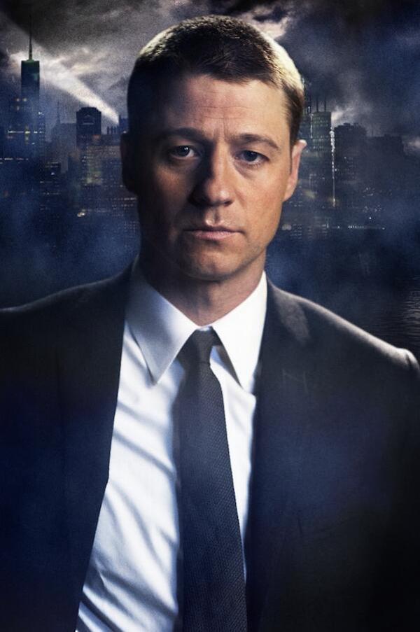 (Ben McKenzie as Det. James Gordon)