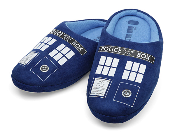 doctor_who_tardis_slippers