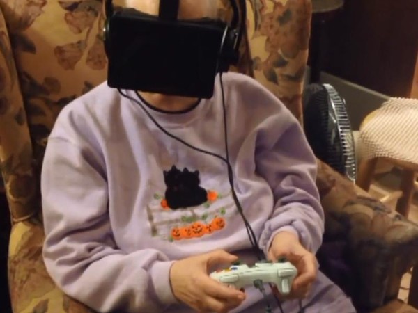 grandmother uses oculus rift