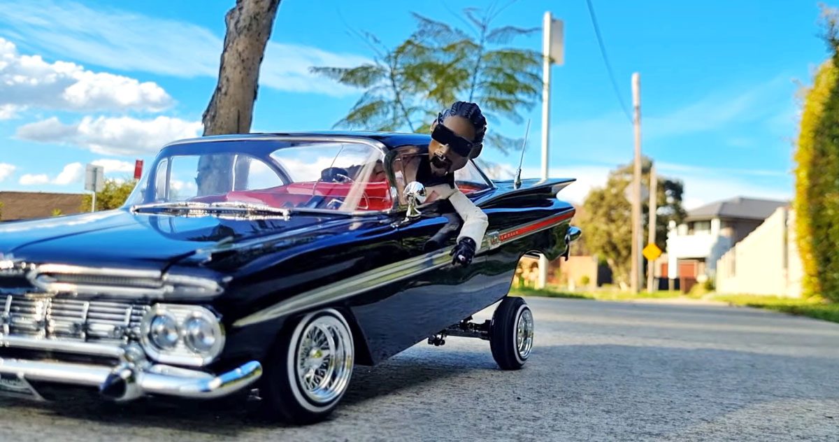 Snoop Dogg's '59 Impala RC Animatronic